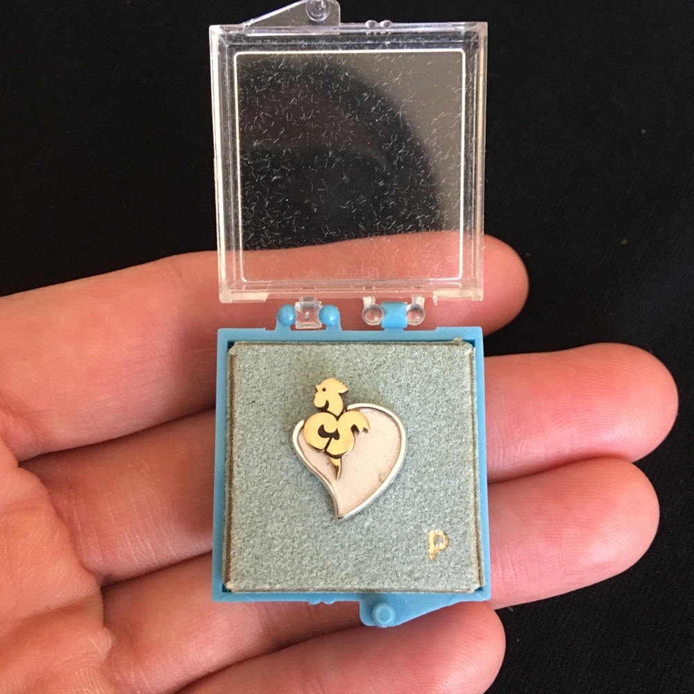 Vintage Tiny Baby Brooch Pin